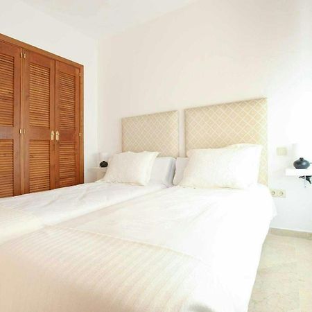 Piso 4 Hab. - Elviria Playa Apartamento Marbella Exterior foto