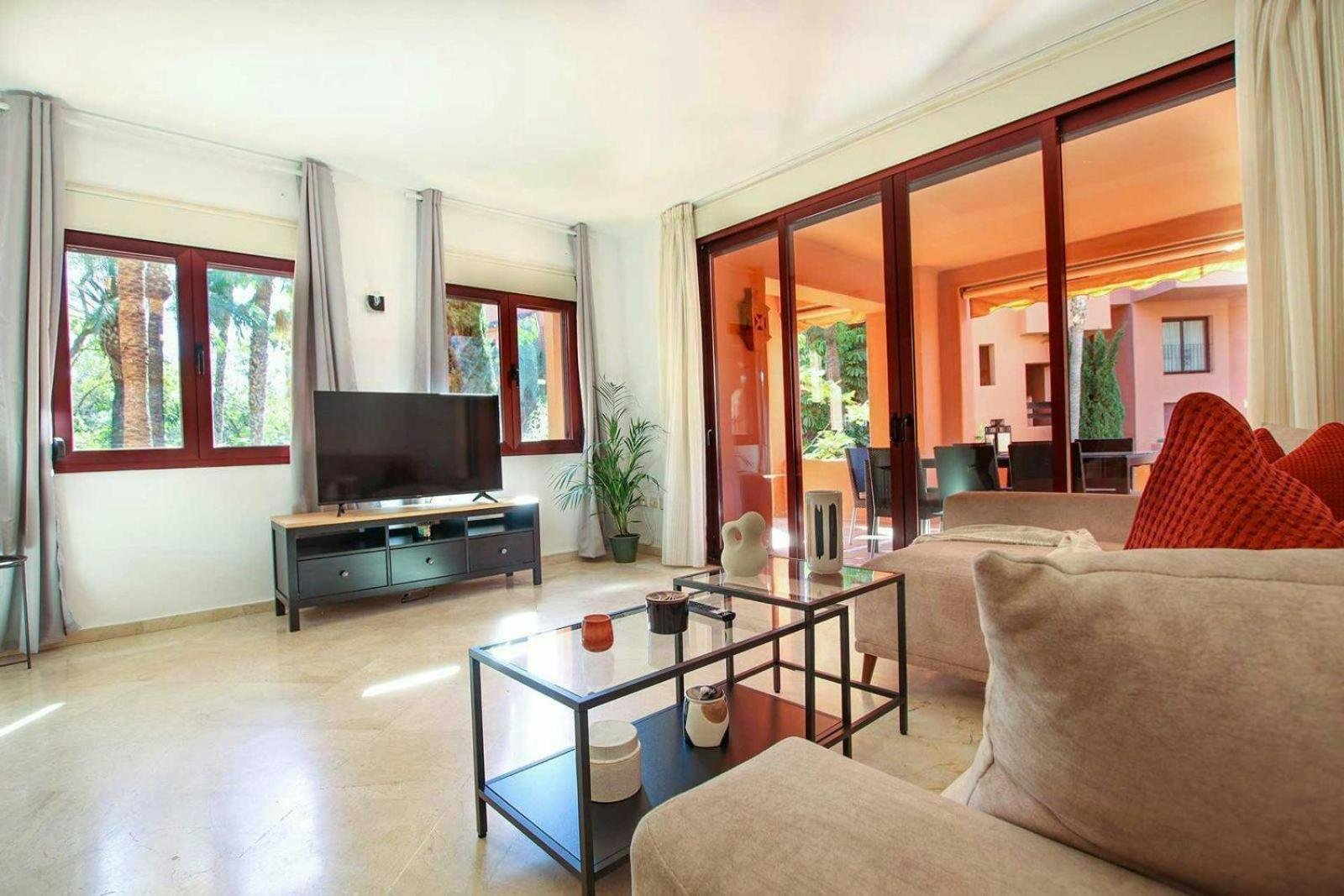 Piso 4 Hab. - Elviria Playa Apartamento Marbella Exterior foto